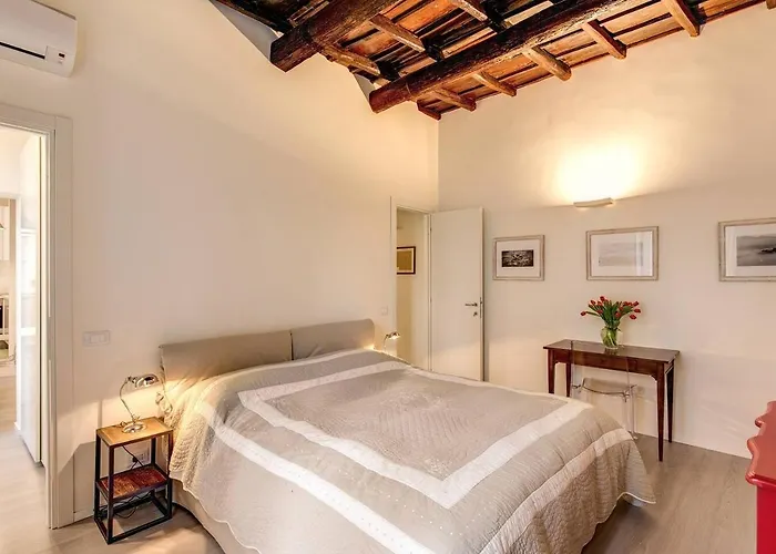Trastevere Bright Rzym